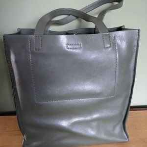 Banana Republic Portfolio Tote